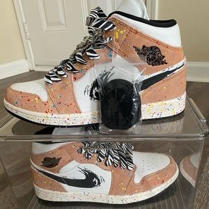 **SOLD** NEW Custom Nike Air Jordan 1 Paint Splatter Size 10 Mens